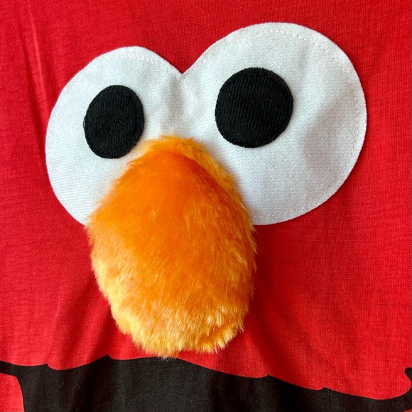 Sesame Street Red Elmo Short Sleeve Tee - Picture 4 of 10